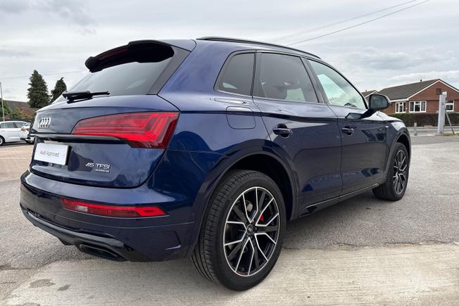 AUDI Q5 Photo 28