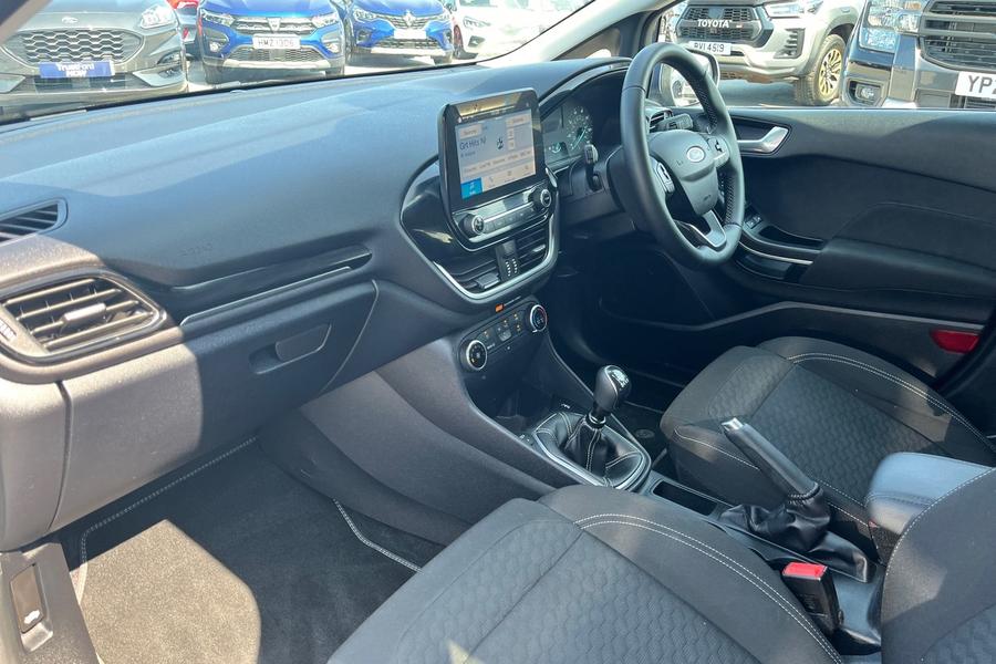 Ford FIESTA Photo autoimg-be44a68fbb8b54fc1aa08eb42fe9aefcd80a1915.jpg