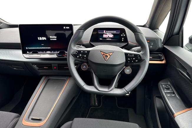CUPRA Born Photo 11