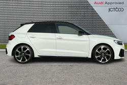 Audi A1 Photo 4