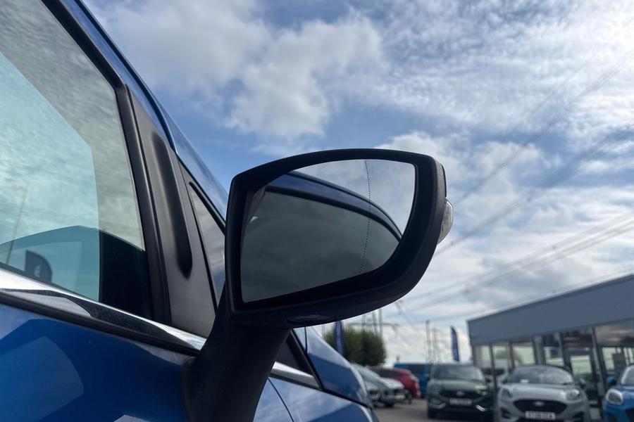 Ford ECOSPORT Photo autoimg-be47d23b0b788e4183a11330a34fc7965cea120c.jpg