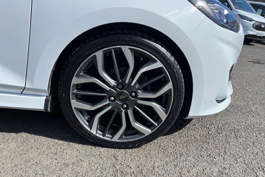 Ford FIESTA Photo autoimg-be47efdf30c4cbb049e109c329ebfe512d8cae91.jpg