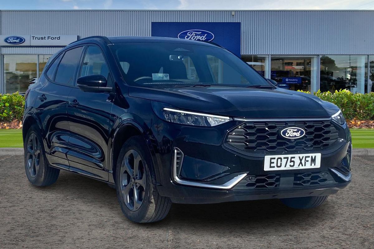 Ford Kuga listing photo
