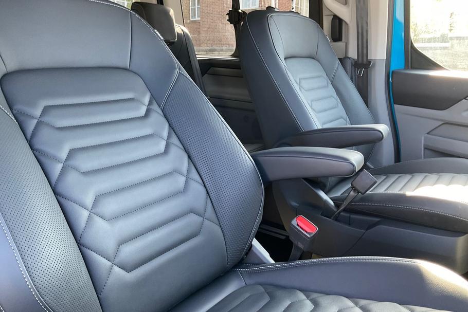 Used FORD TOURNEO CUSTOM EF75TJY 37
