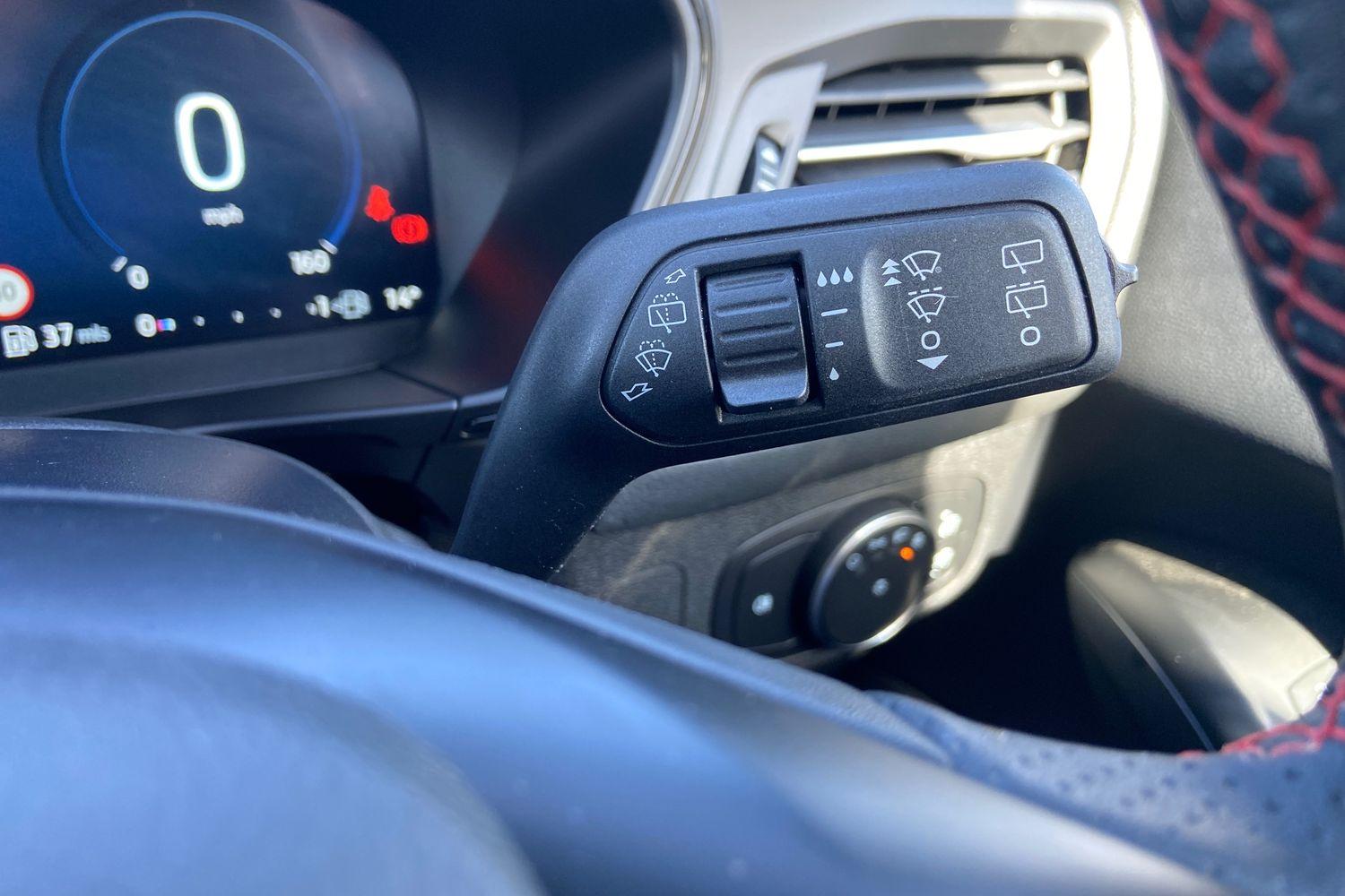 Ford FOCUS Photo 14