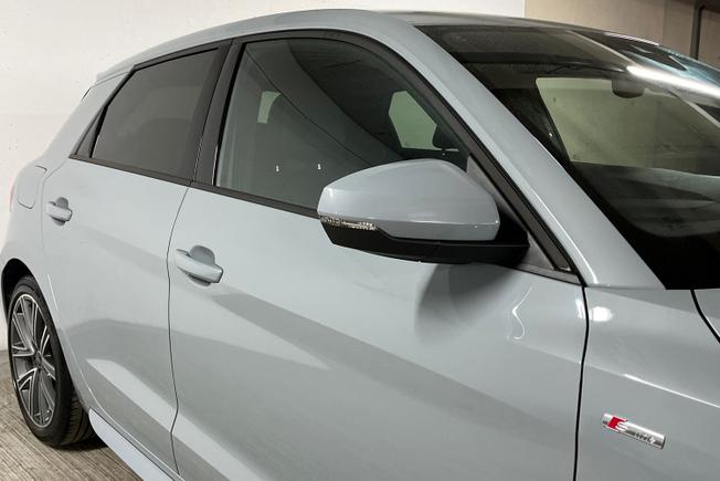 AUDI A1 Photo 21