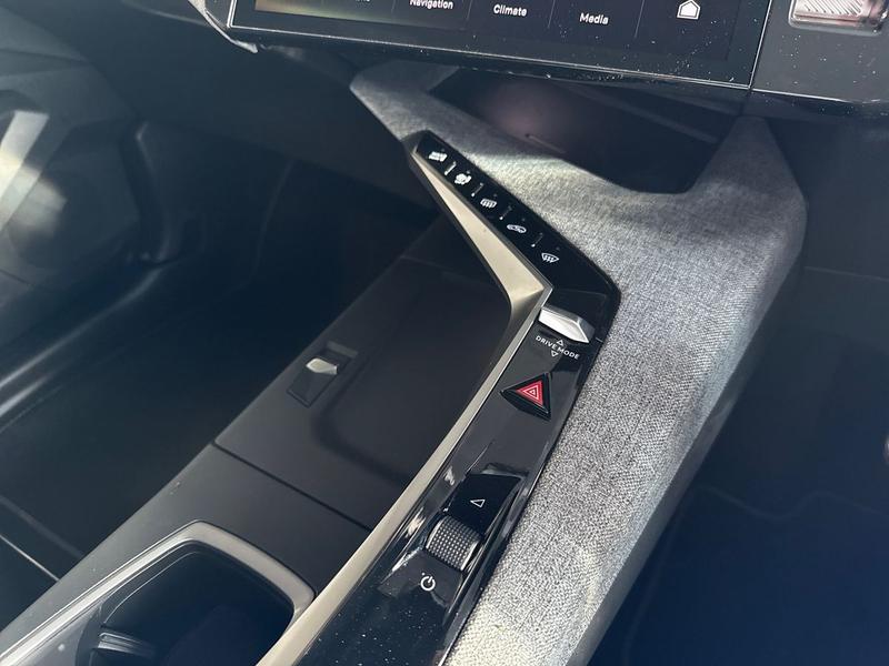 Used Peugeot E-3008 KS25HRO 46