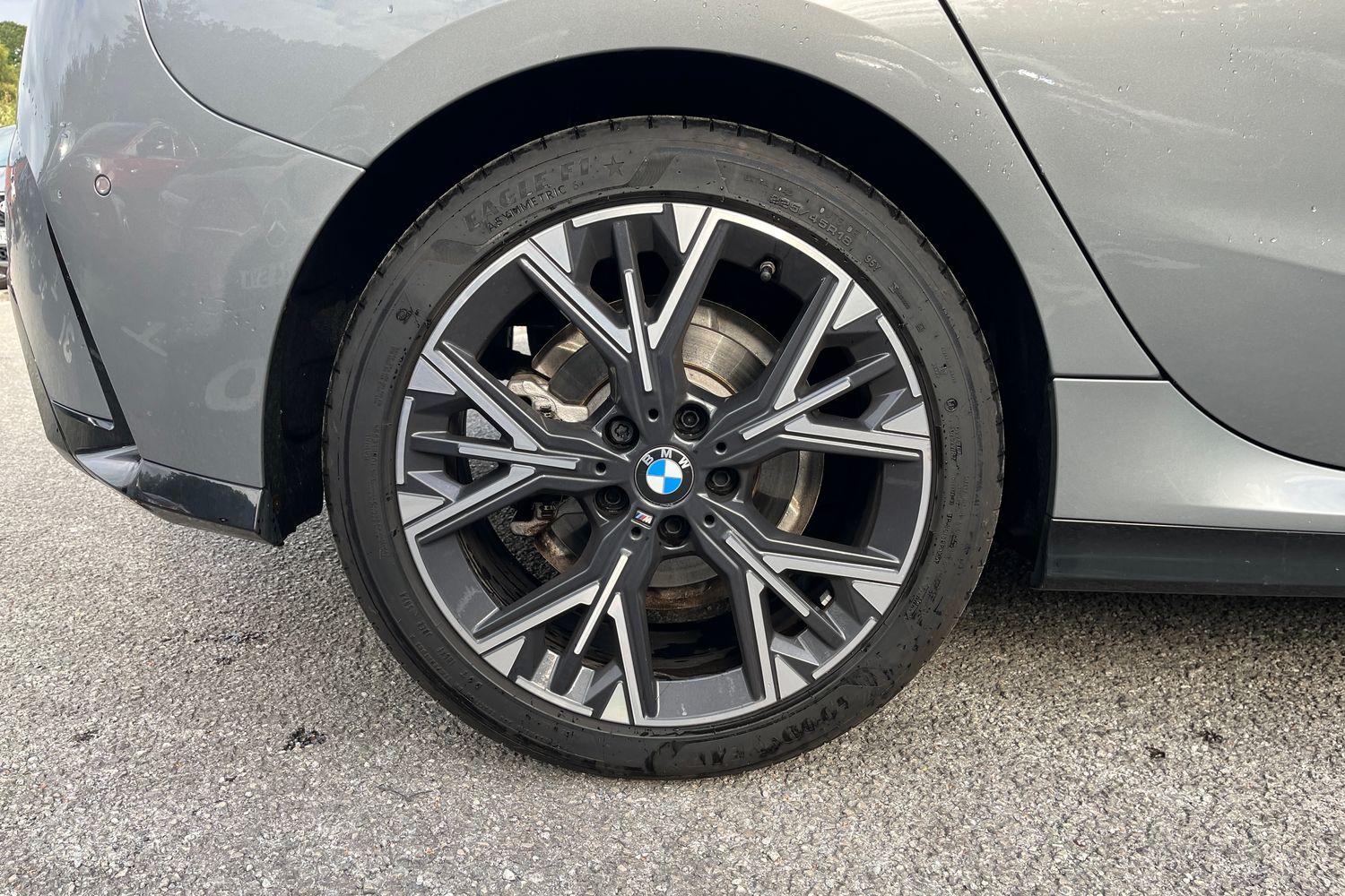 BMW 1 SERIES Photo 7