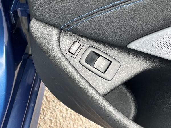 BMW 5 Series Photo autoimg-be51cd44e534c8d901ed624d37c5560c1240d5b5.jpg