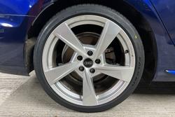 AUDI A4 Photo 5