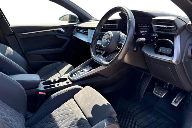 AUDI A3 Photo 6