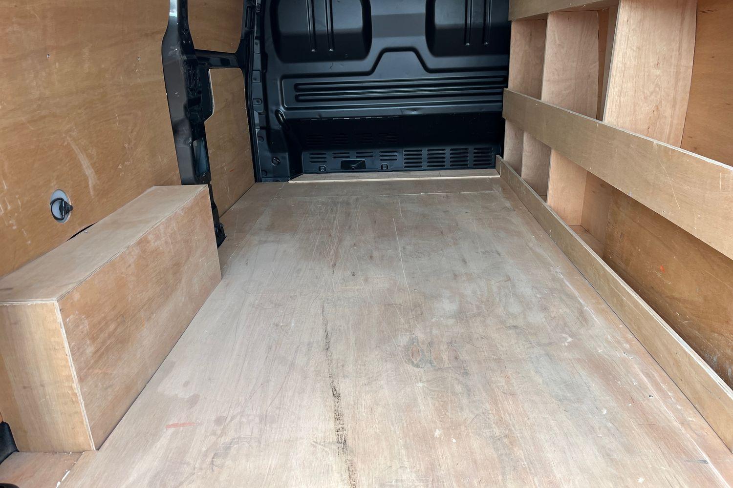 Ford TRANSIT CUSTOM Photo 3