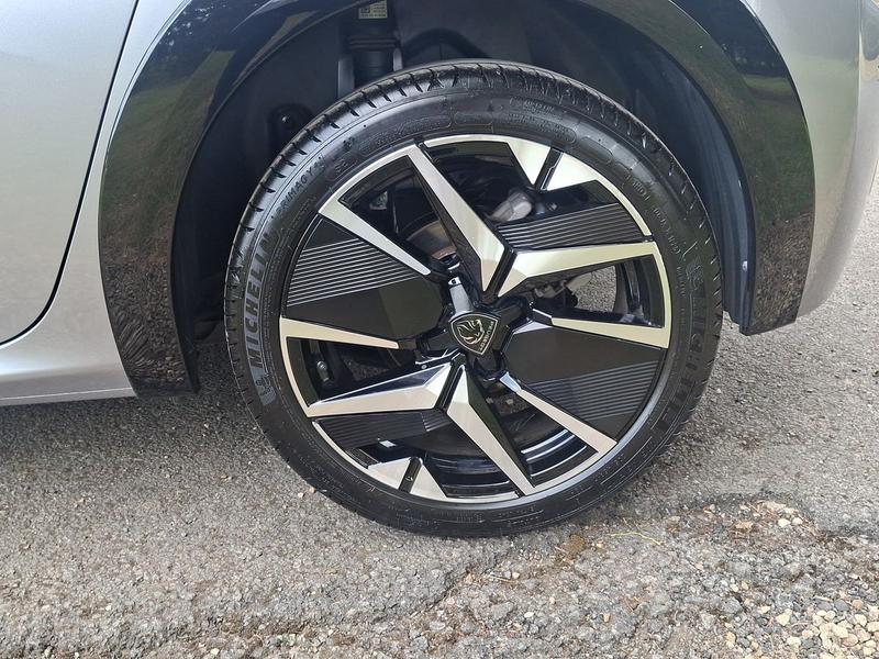 Used Peugeot 208 NV25EKE 48