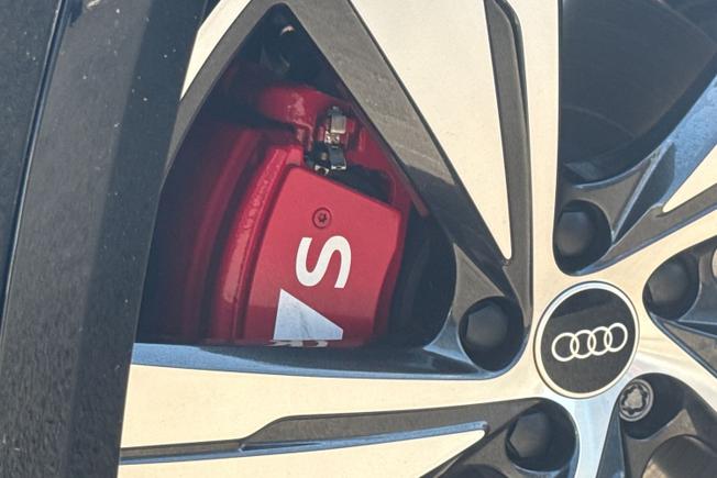 AUDI Sq5 Photo 50