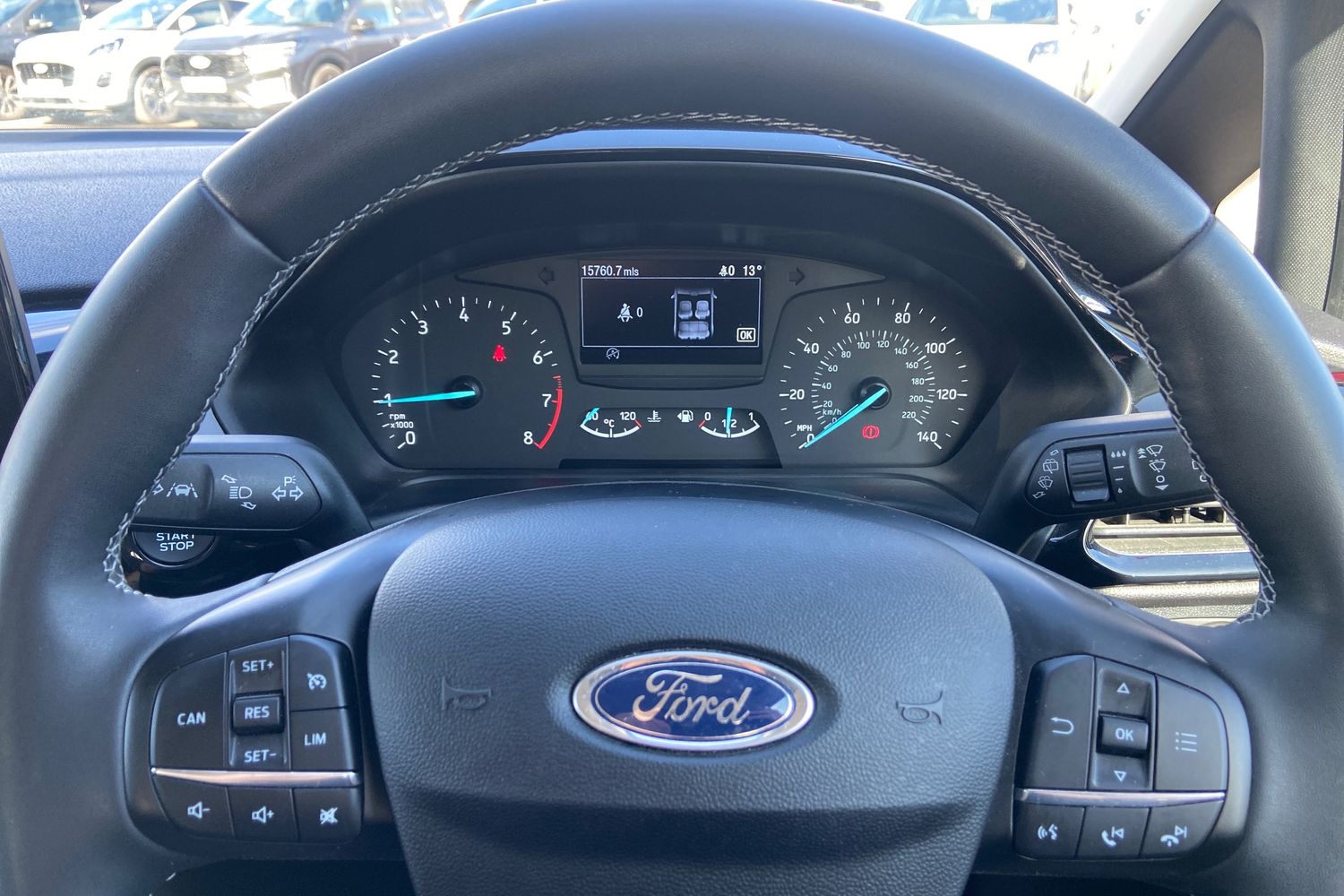 Ford Fiesta Photo 11