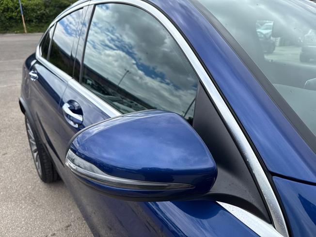 MERCEDES-BENZ GLC Photo 20