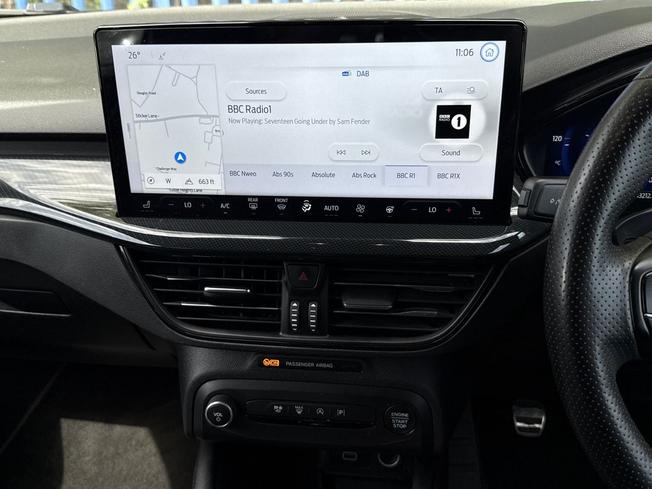 FORD Focus Photo 14
