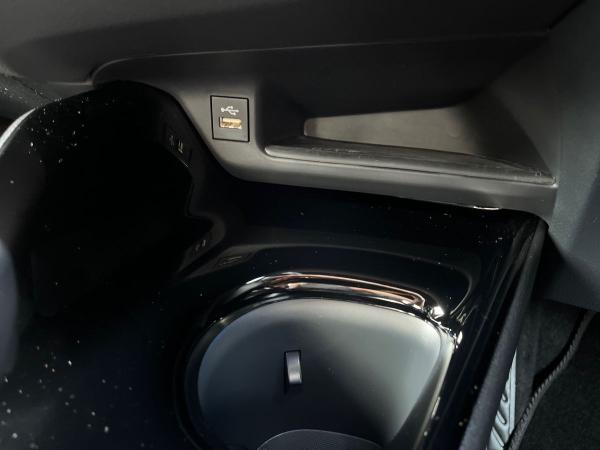 Toyota C-HR Photo autoimg-be6ed855434695562f2b49ce2259147a04965783.jpg