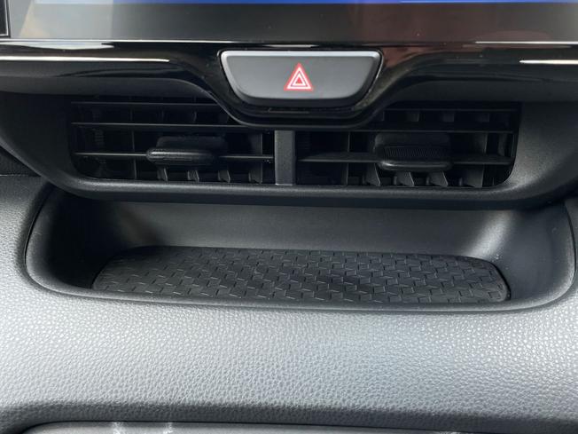 Toyota Yaris Photo 45