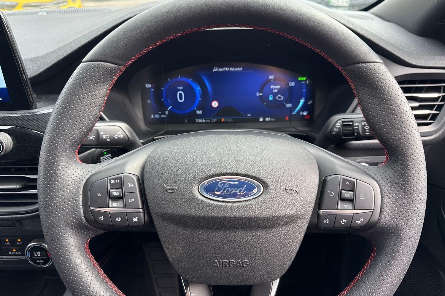 Ford Kuga Photo 11