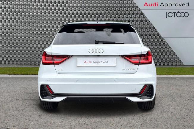 AUDI A1 Photo 7