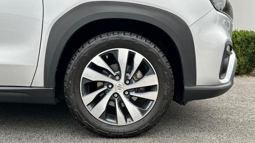 Suzuki S-CROSS Photo autoimg-be7cdc77356d75112ff11d3985ba853dd6276e7d.jpg