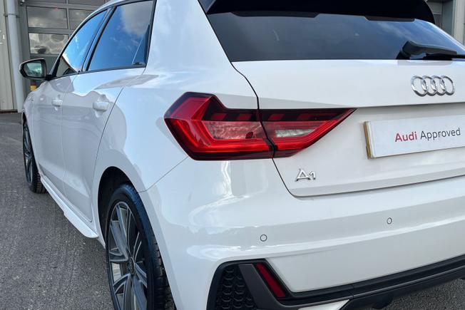 Audi A1 Photo 53