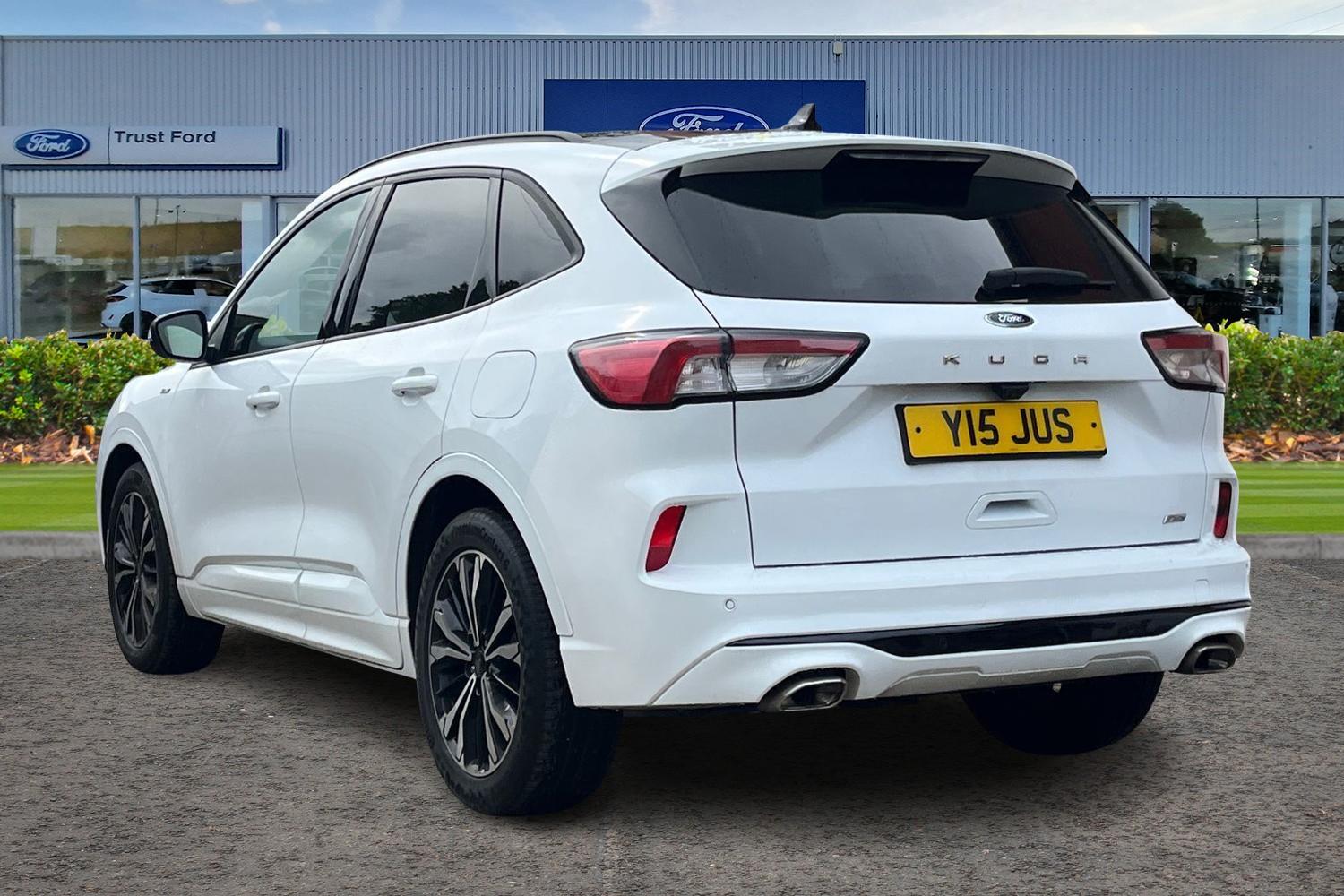 Ford KUGA Photo 1