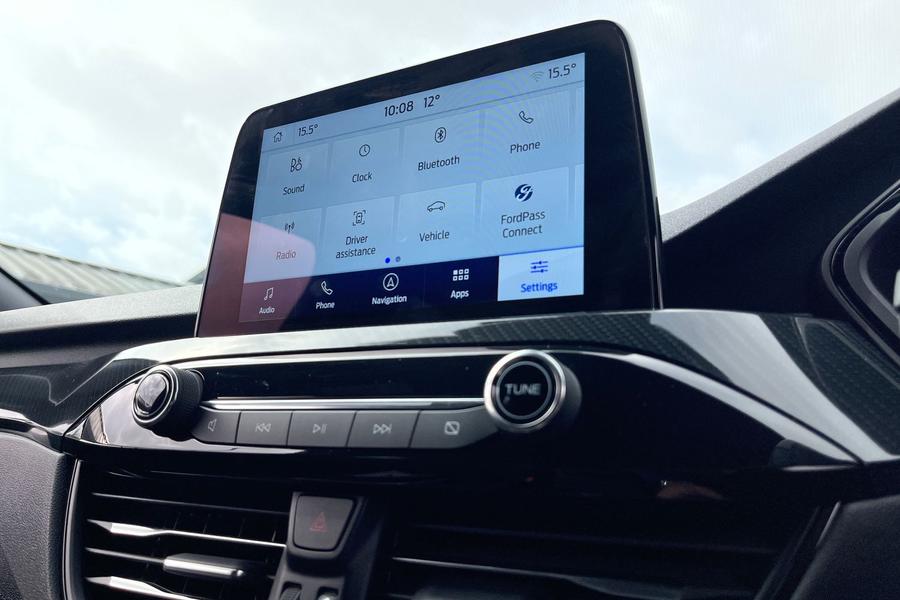 Ford Kuga Photo autoimg-be804693087e28e0887860f9c76fba094e9428ea.jpg
