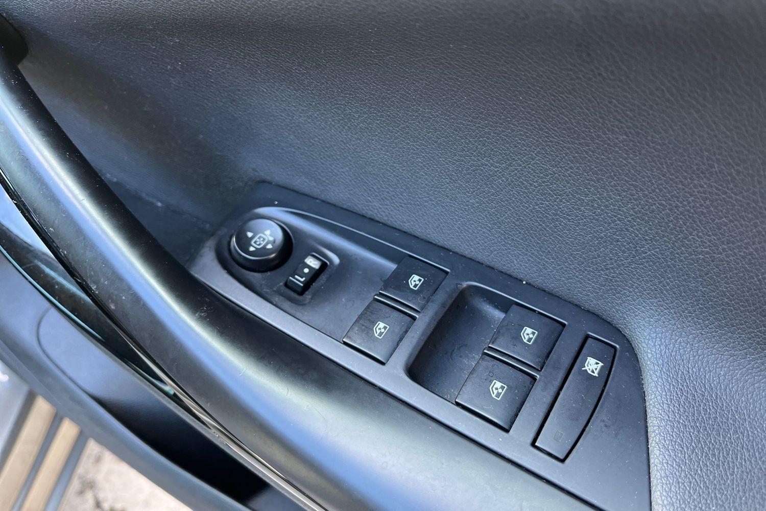 Vauxhall ASTRA Photo 15