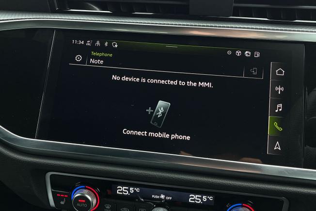 AUDI Q3 Photo 32