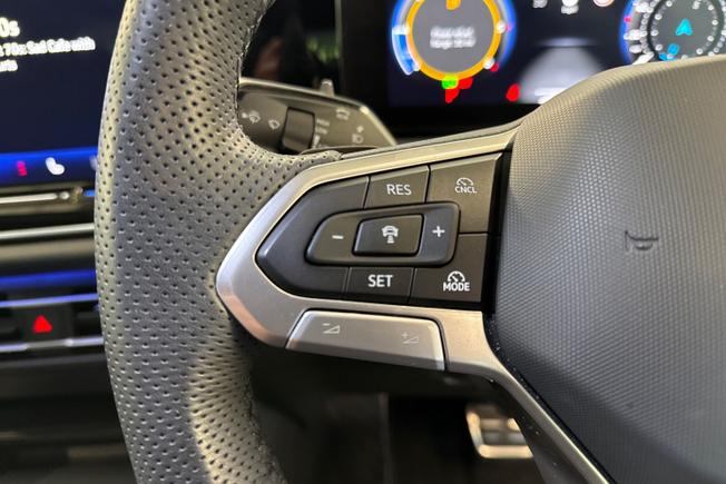 Volkswagen Tiguan Photo 16