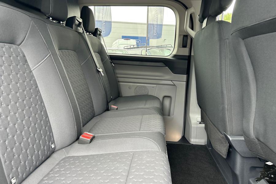 Ford TRANSIT CUSTOM Photo autoimg-be87186165be609b41b0fa6a3765e80f39982f08.jpg