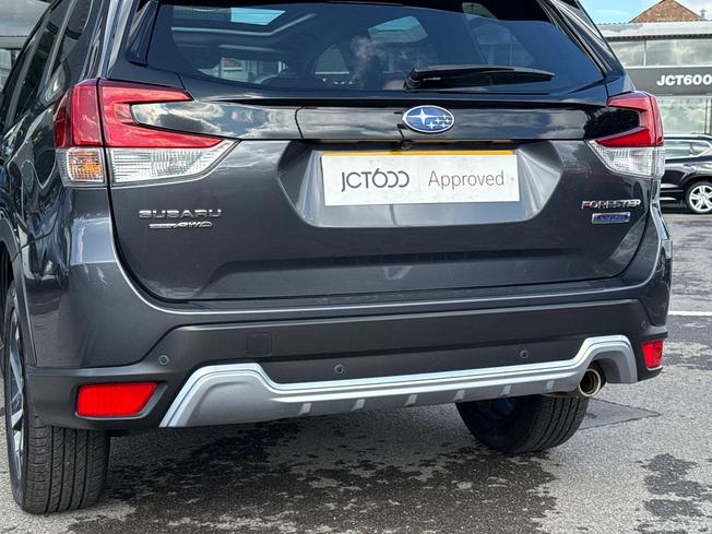 SUBARU Forester Photo 40