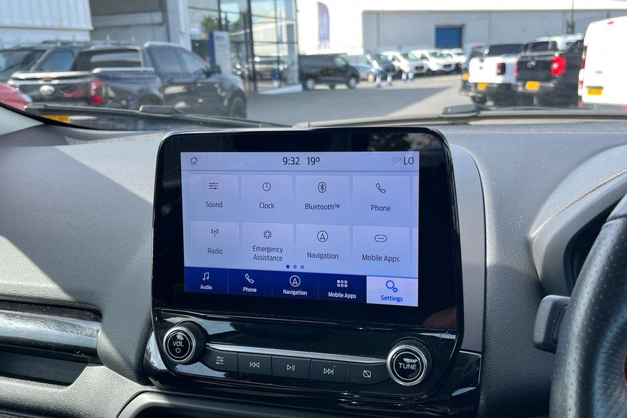 Ford ECOSPORT Photo autoimg-be8bad6ef05c72984e7d3de20cc8e1e6c75c5aae.jpg