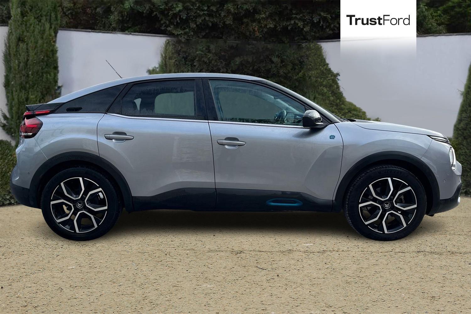 Citroen C4 Photo 2