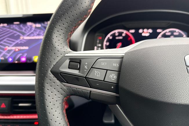 SEAT Ibiza Photo 16