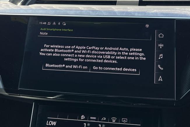 AUDI e-tron Photo 38