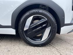 KIA EV4 Photo 5