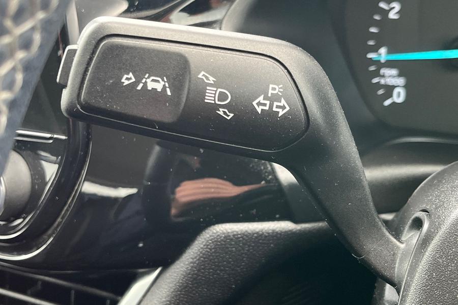 Ford Fiesta Photo autoimg-bea030d633e28005bf29a4bc26d3348fde5e6ba4.jpg