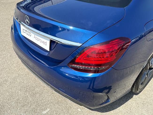 MERCEDES-BENZ C Class Photo 22