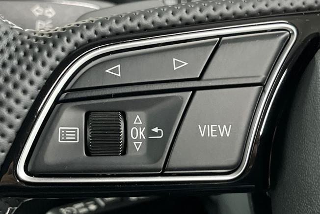 AUDI Q2 Photo 16
