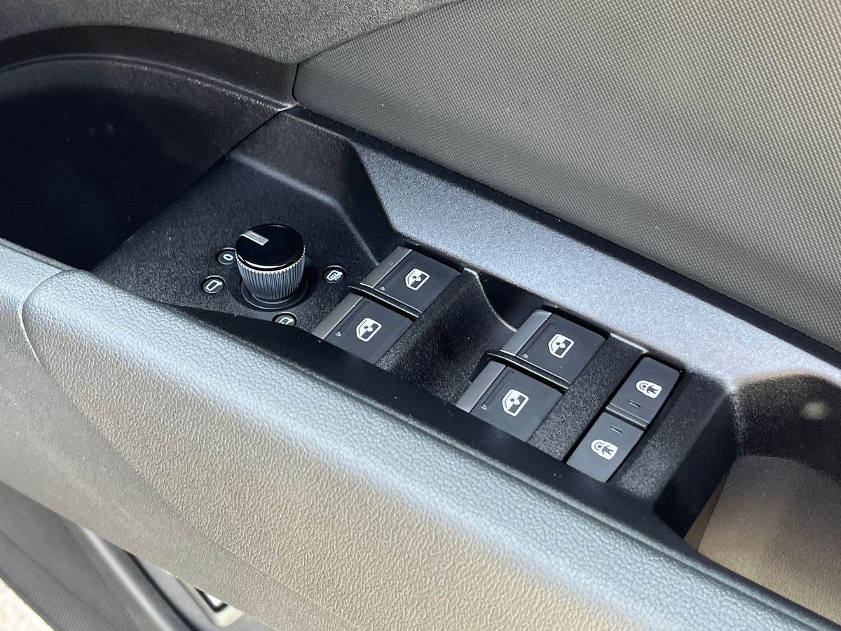 Audi Q4 e-tron Photo 27