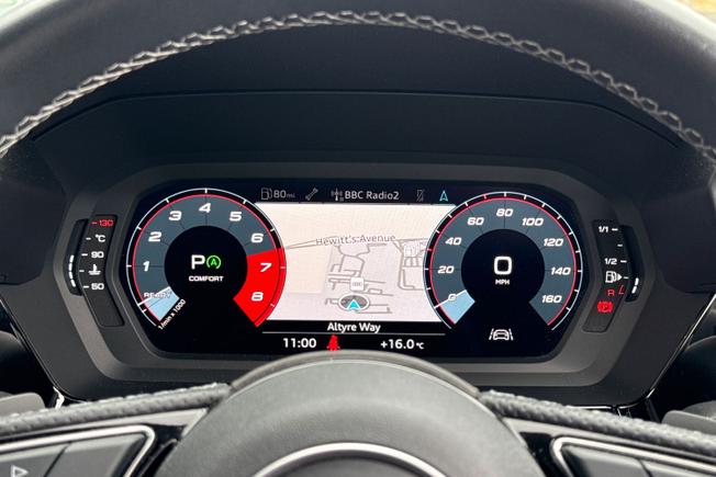 AUDI S3 Photo 23