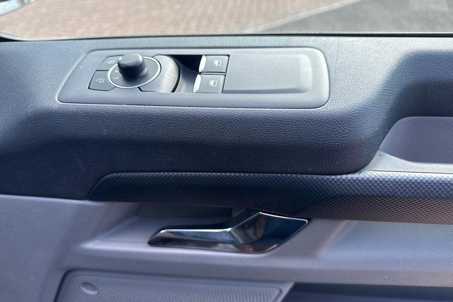 Used FORD E-TRANSIT CUSTOM WR75JDX 26