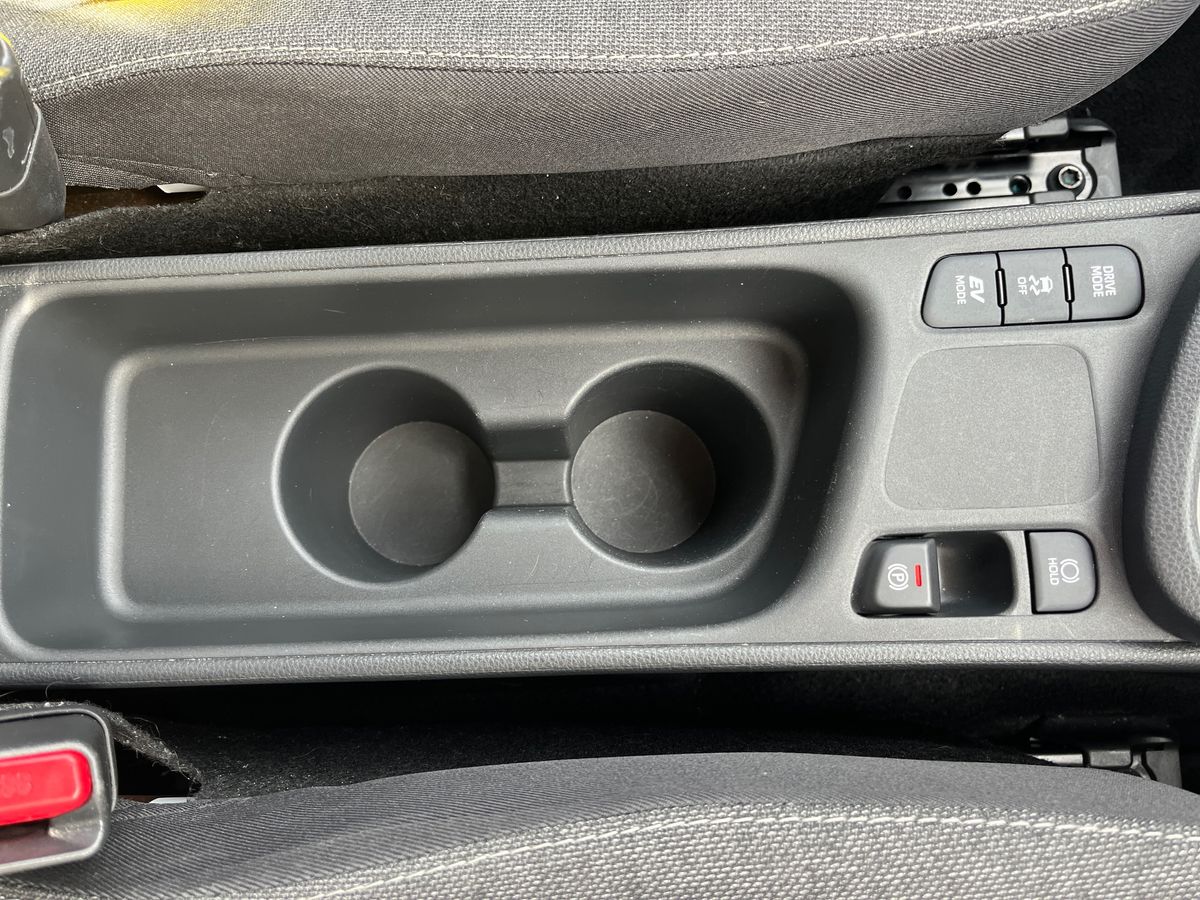 Toyota Yaris Cross Photo 31