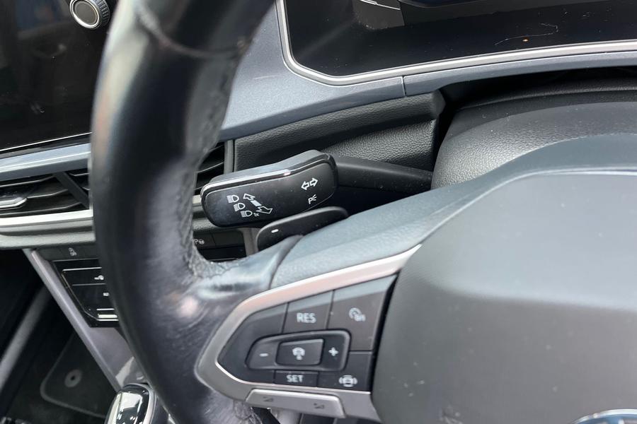 Volkswagen T-Roc Photo autoimg-beb27ffd59e458b770511879c7c54a650e79dfd2.jpg