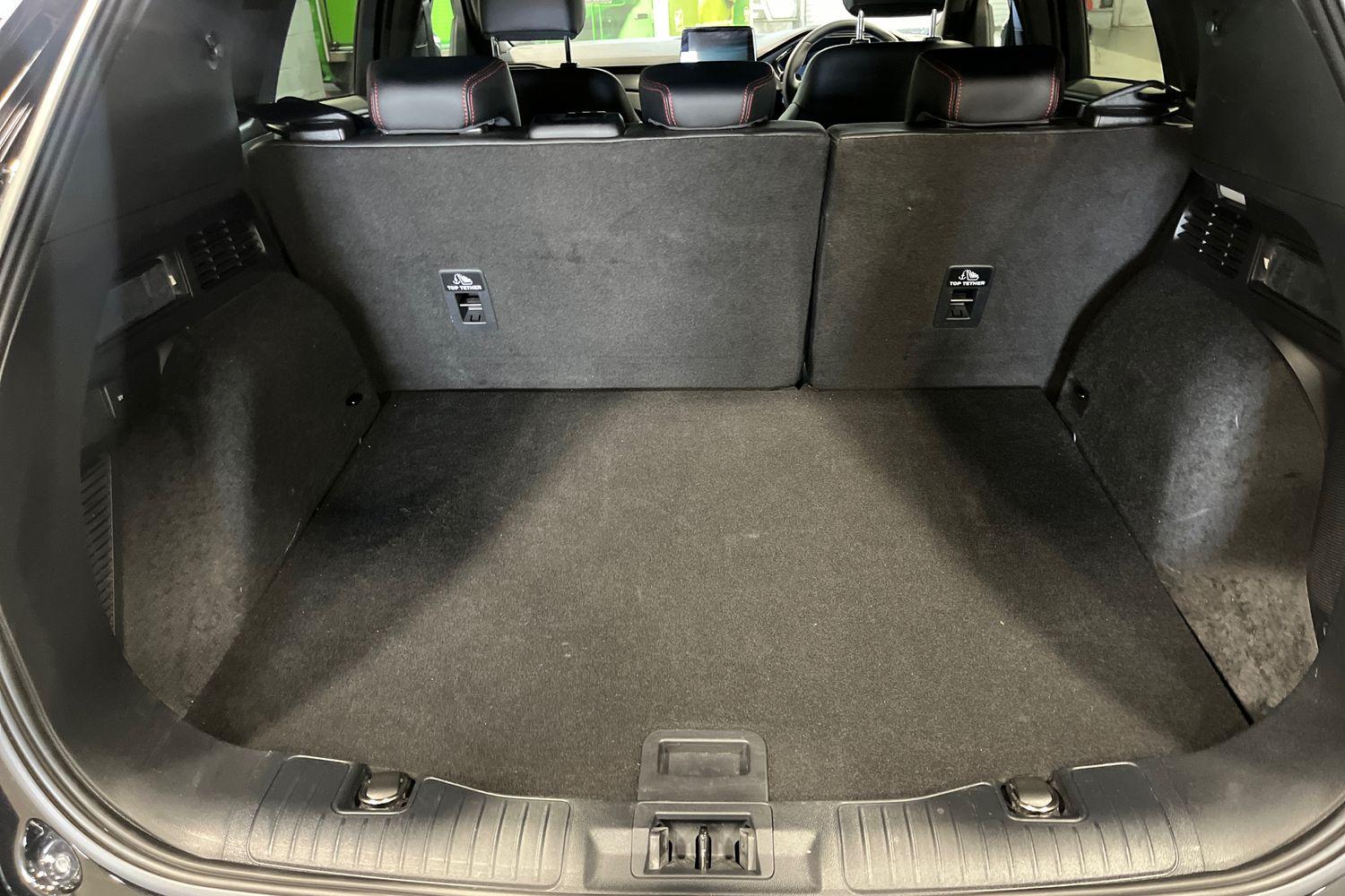Ford KUGA Photo 20