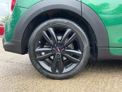 MINI Hatch Photo 5