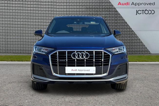 AUDI Q7 Photo 8